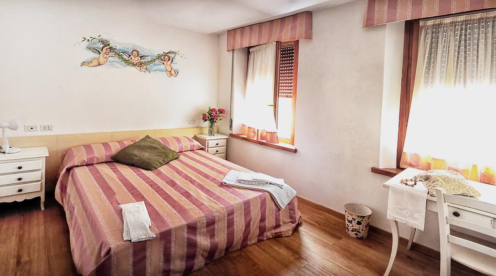 Locanda Del Re Feltre Zimmer foto