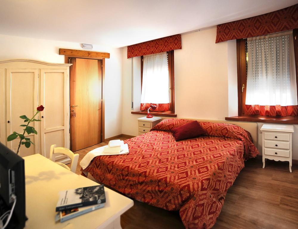 Locanda Del Re Feltre Zimmer foto